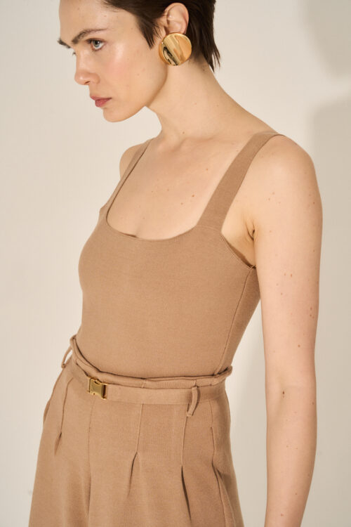 Top Alma - Camel