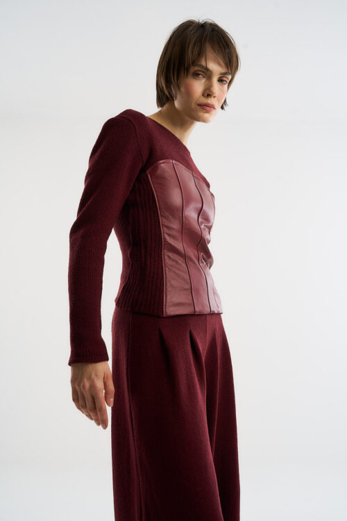 Blusa Mundo - Tricô com Couro - Bordô