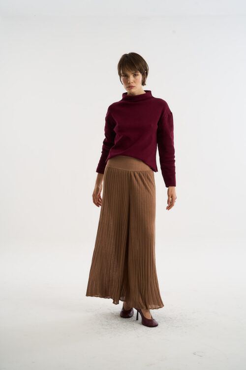 Alternative view of Blusa Alma - Tricô Básico e Clássico - Bordô