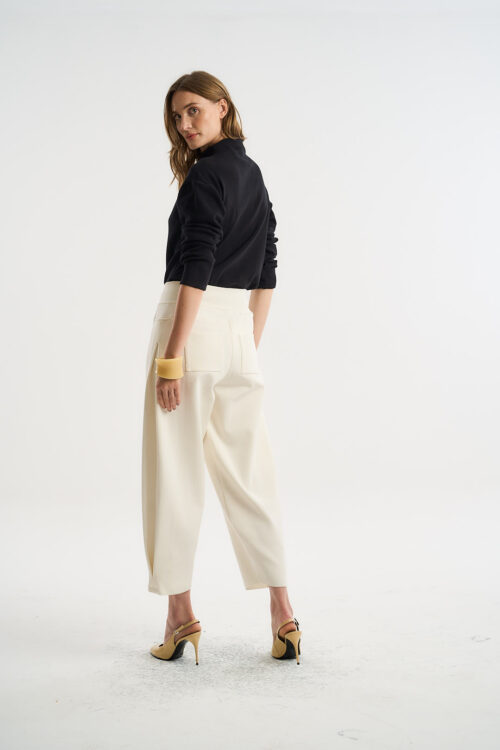 Blusa Alma - Tricô Básico e Clássico - Preto - Imagem 3
