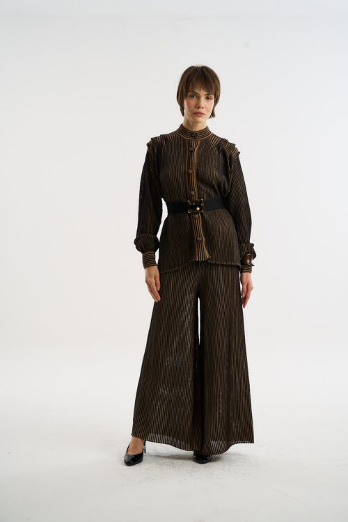 Calça Coordenadas - Tricô Leve com textura listrado - Preto - Imagem 7